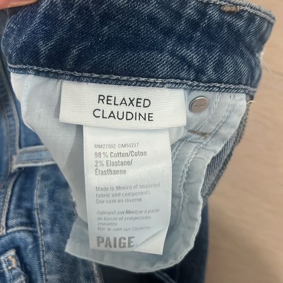 Paige Relaxed Claudine size 23 jeans

Color Concerto Distressed - Picture 7 of 7
